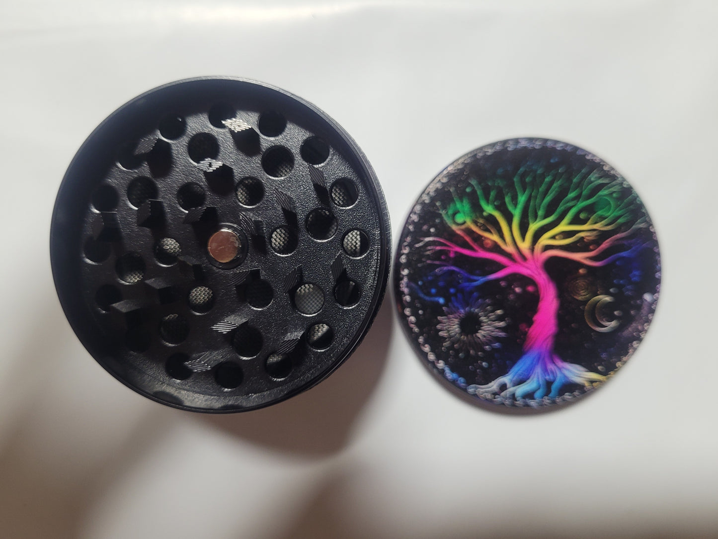 Tye Dye Tree Grinder